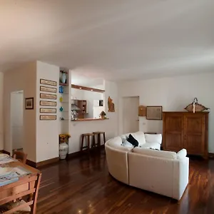 https://brera-district-27.it-lombardy.com