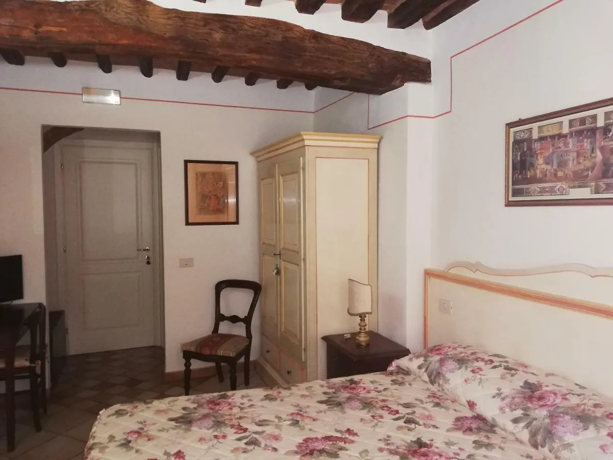 B&B Alle Due Porte Siena Italy